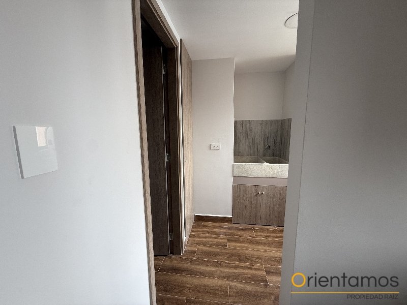Apartamento disponible para el arriendo en Medellín el codigo es 21528 foto numero 7