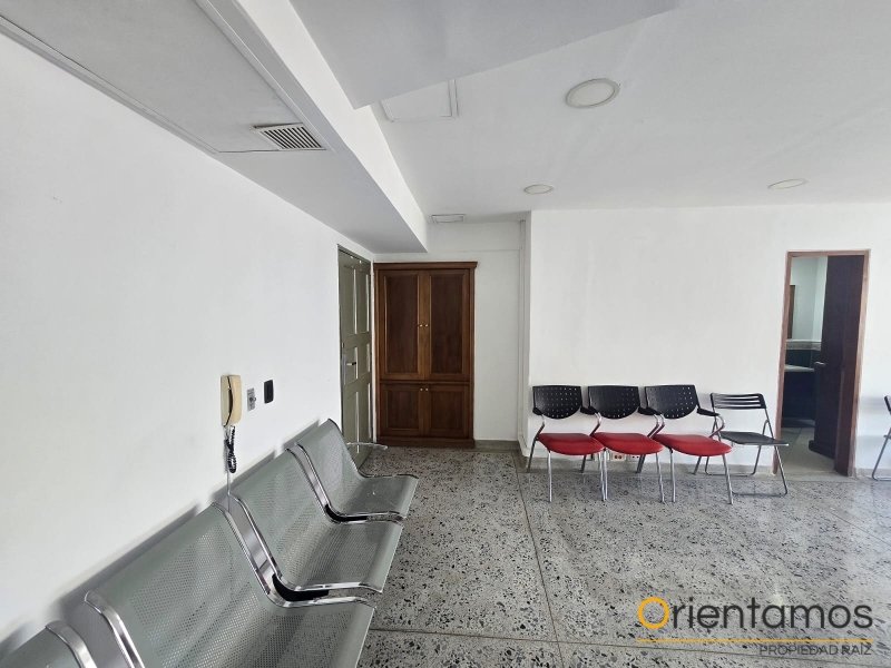 Oficina disponible para el arriendo en Medellín el codigo es 6307 foto numero 4
