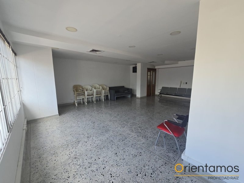 Oficina disponible para el arriendo en Medellín el codigo es 6307 foto numero 5