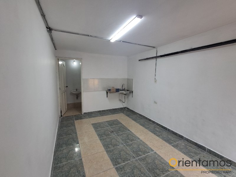 Local disponible para el arriendo en Medellín el codigo es 21575 foto numero 5
