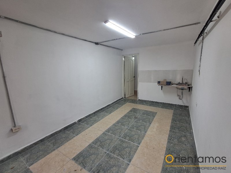 Local disponible para el arriendo en Medellín el codigo es 21575 foto numero 7