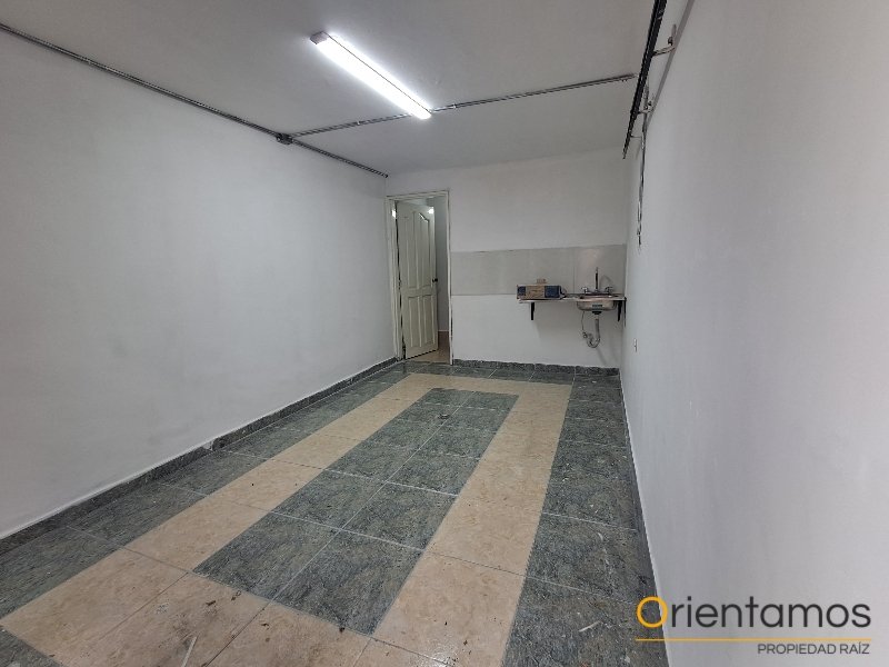 Local disponible para el arriendo en Medellín el codigo es 21575 foto numero 6