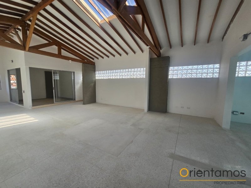 Local disponible para el arriendo en Envigado el codigo es 21539 foto numero 3