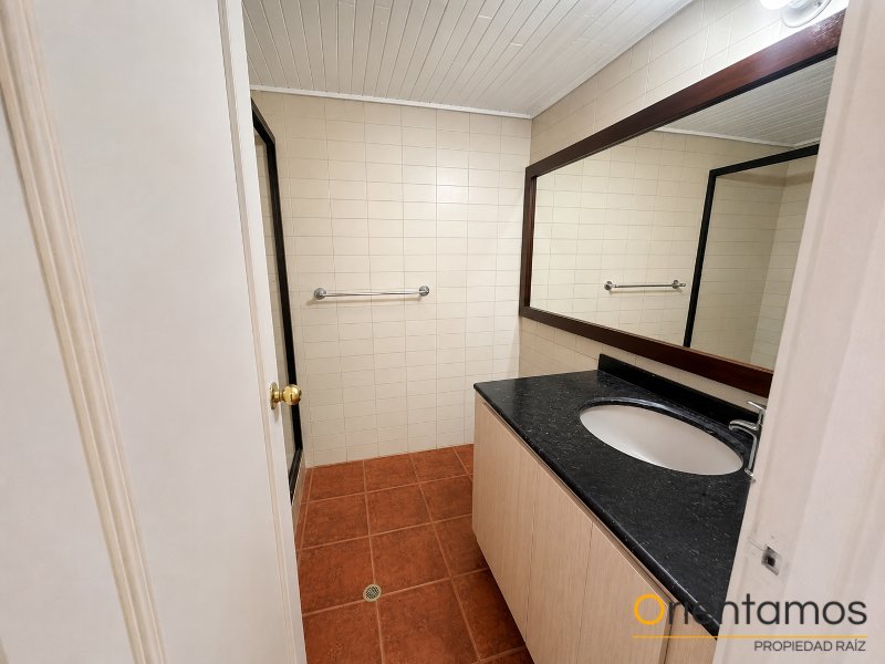 Apartamento disponible para el arriendo en Medellín el codigo es 21443 foto numero 8