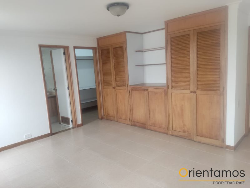 Apartamento disponible para el arriendo en Medellín el codigo es 20936 foto numero 8
