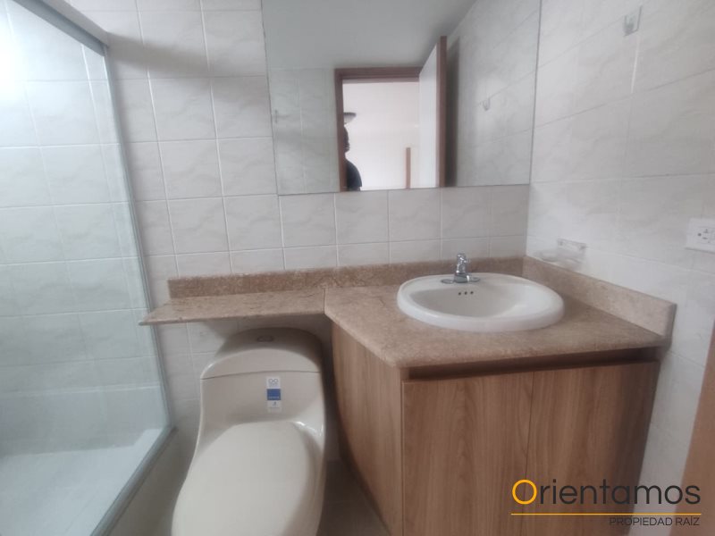 Apartamento disponible para el arriendo en Medellín el codigo es 20936 foto numero 13