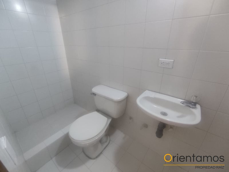 Apartamento disponible para el arriendo en Medellín el codigo es 20936 foto numero 16