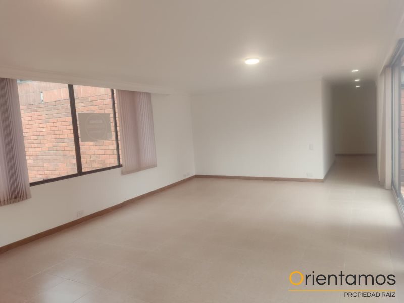 Apartamento disponible para el arriendo en Medellín el codigo es 20936 foto numero 11