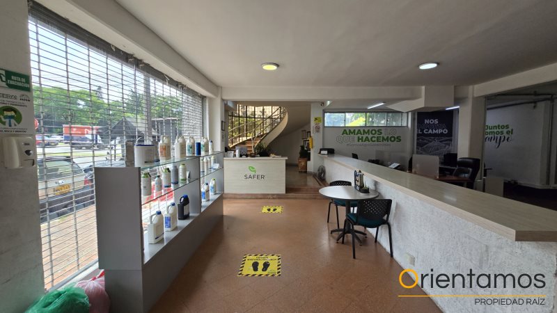 Oficina disponible para el arriendo en Medellín el codigo es 20185 foto numero 3