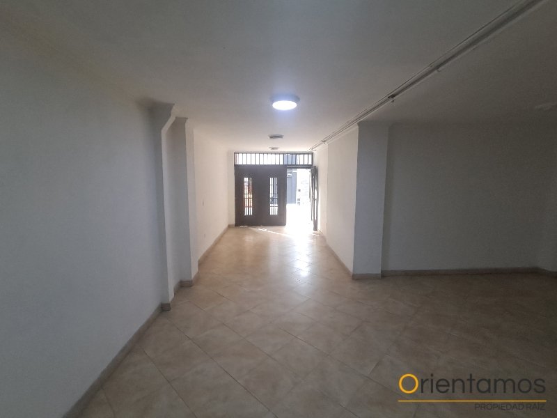 Local disponible para el arriendo en Envigado el codigo es 21644 foto numero 2
