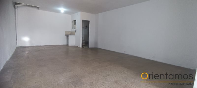 Local disponible para el arriendo en Envigado el codigo es 19943 foto numero 9
