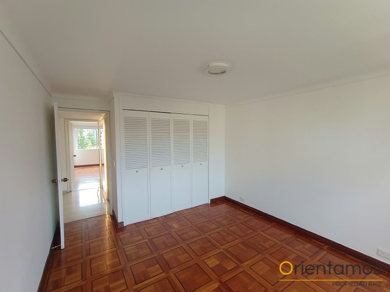 Apartamento disponible para el arriendo en Medellín el codigo es 21571 foto numero 7