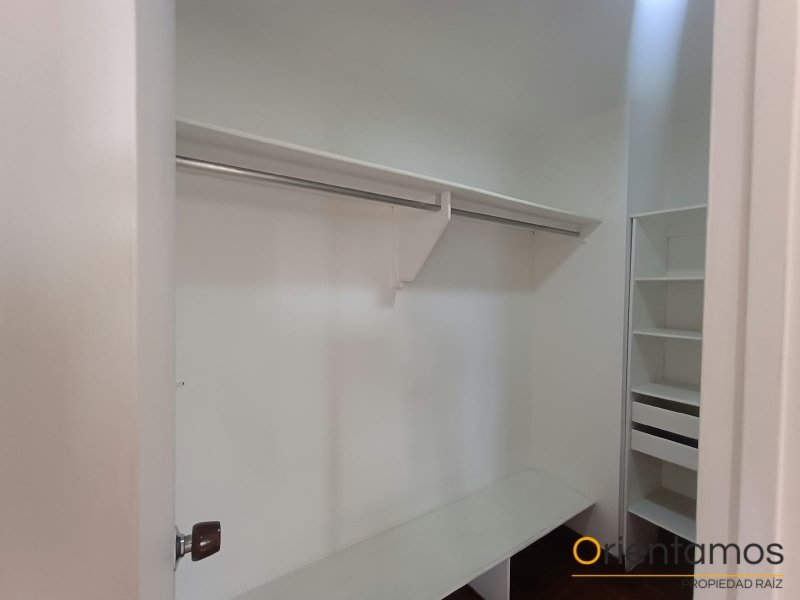 Apartamento disponible para el arriendo en Medellín el codigo es 21571 foto numero 14
