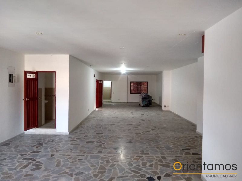 Bodega para el arriendo en Medellín - Caribe el codigo es 18824 foto numero 6