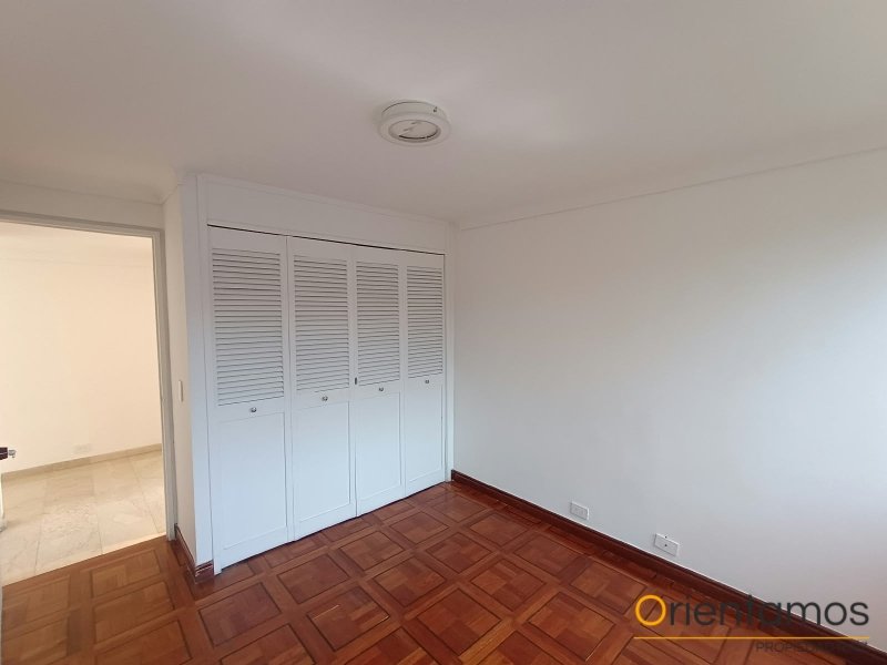 Apartamento disponible para el arriendo en Medellín el codigo es 21571 foto numero 15