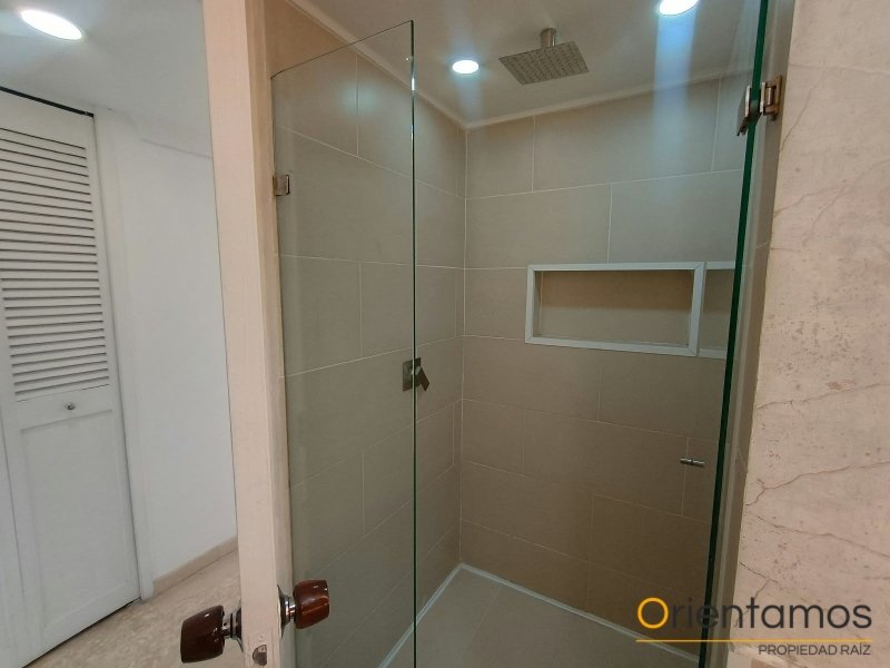 Apartamento disponible para el arriendo en Medellín el codigo es 21571 foto numero 17
