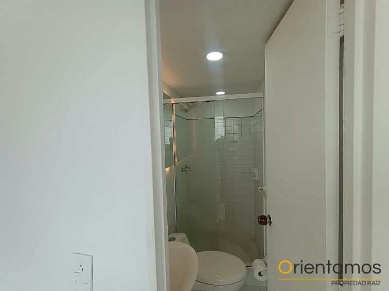 Apartamento disponible para el arriendo en Medellín el codigo es 21571 foto numero 19