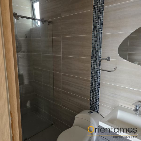 Apartamento disponible para el arriendo en Medellín el codigo es 20932 foto numero 12