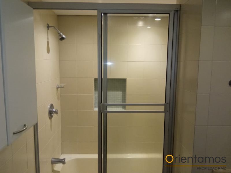 Apartaestudio disponible para el arriendo en Medellín el codigo es 20948 foto numero 9