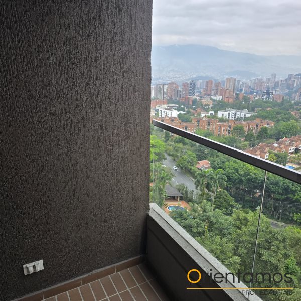 Apartamento disponible para el arriendo en Medellín el codigo es 20932 foto numero 6
