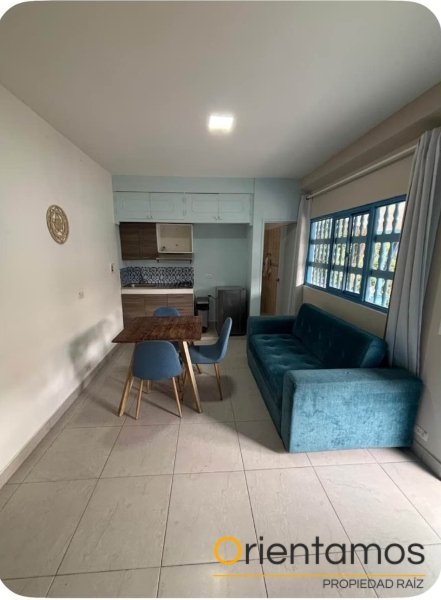 Casa-local disponible para el arriendo en Medellín el codigo es 21576 foto numero 5