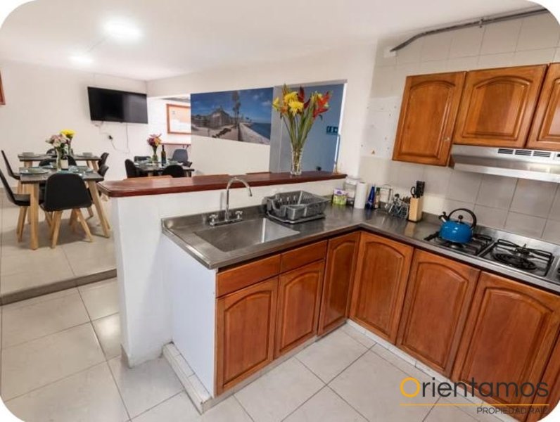 Casa-local disponible para el arriendo en Medellín el codigo es 21576 foto numero 3