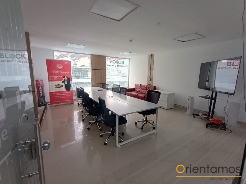 Oficina disponible para el arriendo en Medellín el codigo es 21322 foto numero 4