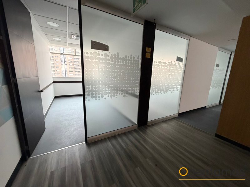 Oficina disponible para el arriendo en Medellín el codigo es 20981 foto numero 8