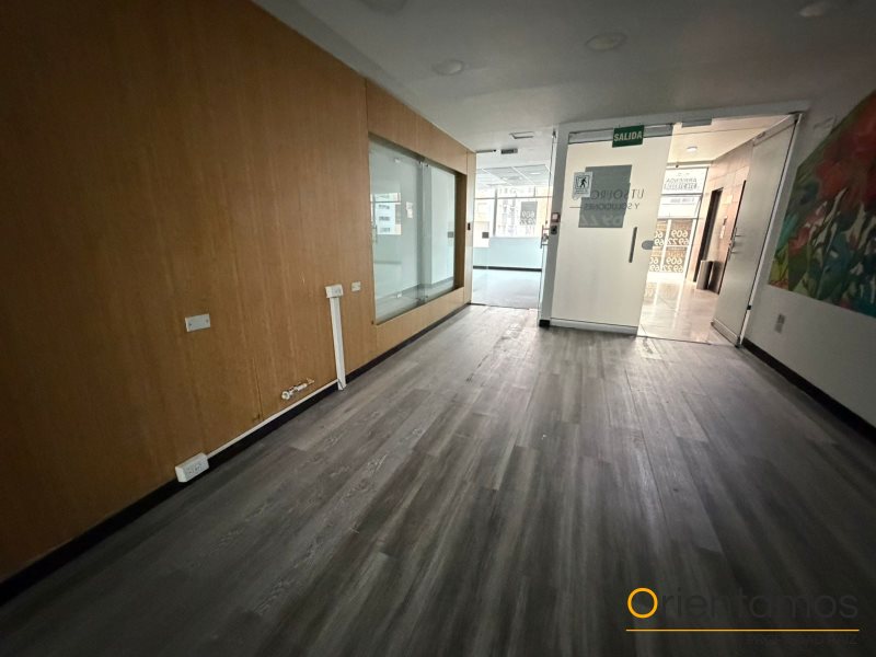 Oficina disponible para el arriendo en Medellín el codigo es 20981 foto numero 3