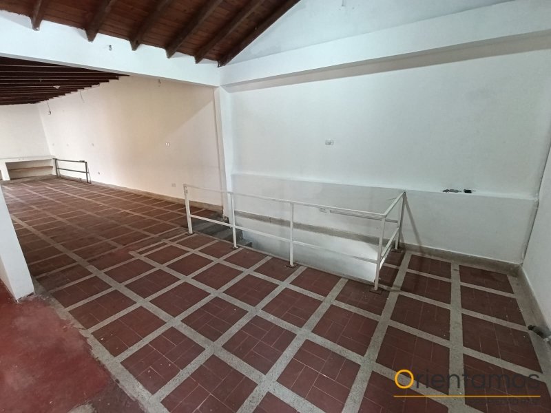 Bodega disponible para el arriendo en Medellín el codigo es 21548 foto numero 7