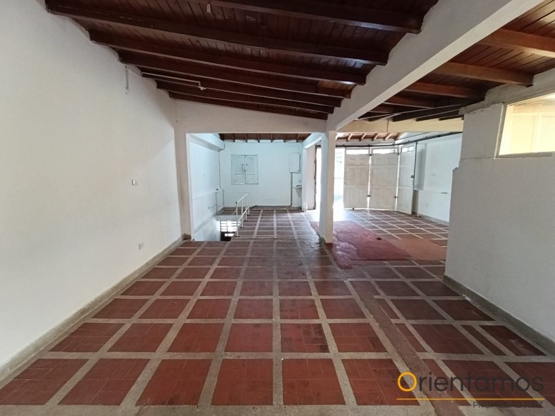 Bodega disponible para el arriendo en Medellín el codigo es 21548 foto numero 8