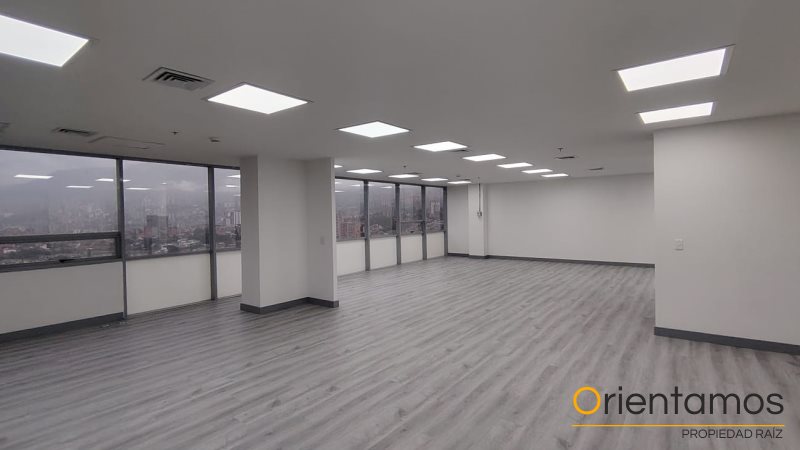Oficina disponible para el arriendo en Envigado el codigo es 20888 foto numero 3