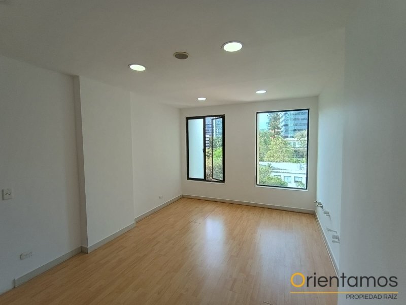 Local disponible para el arriendo en Medellín el codigo es 21404 foto numero 3