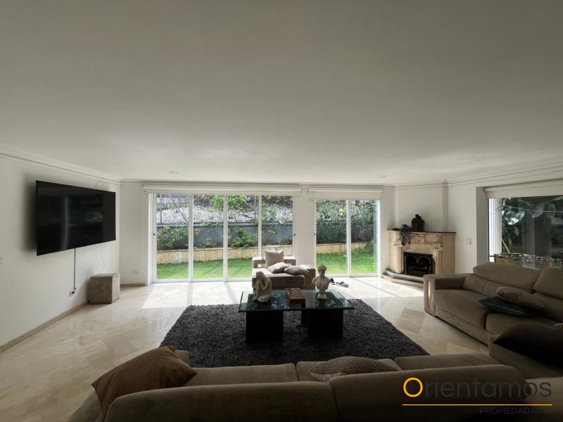 Casa disponible para el arriendo en Medellín el codigo es 19069 foto numero 3