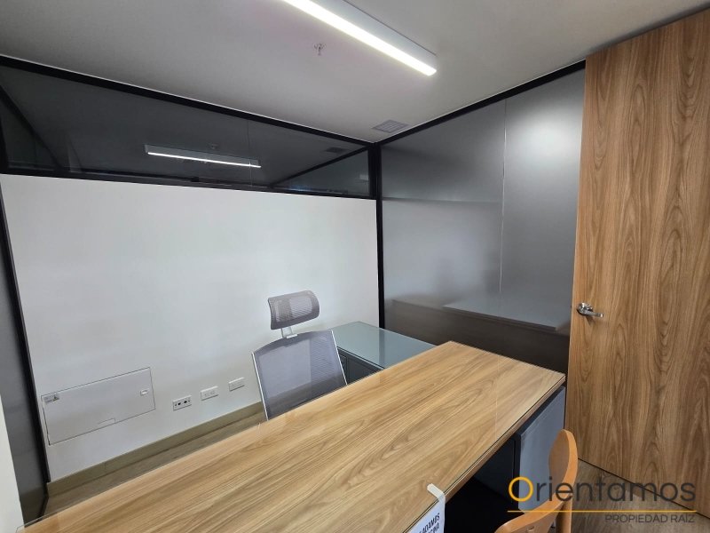 Oficina disponible para el arriendo en Medellín el codigo es 21156 foto numero 6