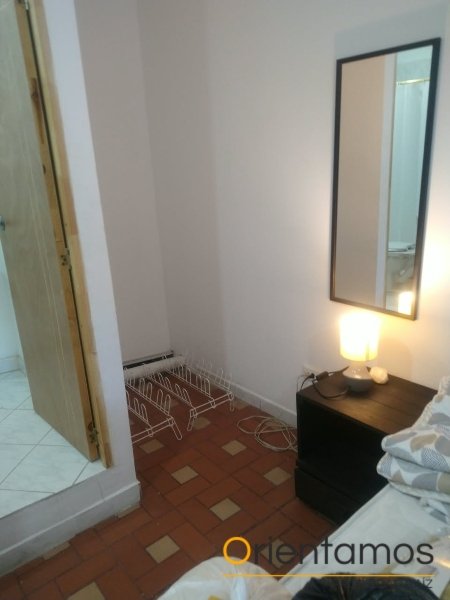 Casa-local disponible para el arriendo en Medellín el codigo es 21639 foto numero 8