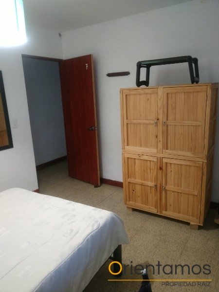 Casa-local disponible para el arriendo en Medellín el codigo es 21639 foto numero 7