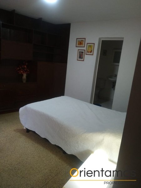 Casa-local disponible para el arriendo en Medellín el codigo es 21639 foto numero 11