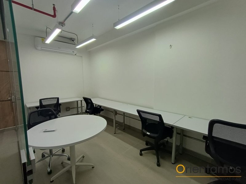 Oficina disponible para el arriendo en Medellín el codigo es 21379 foto numero 4