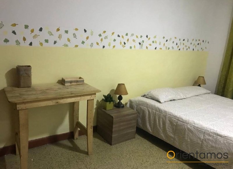 Casa-local disponible para el arriendo en Medellín el codigo es 21639 foto numero 18
