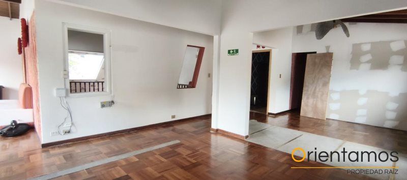 Local disponible para el arriendo en Medellín el codigo es 15900 foto numero 12