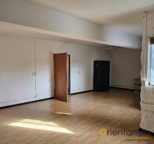 Oficina disponible para el arriendo en Medellín el codigo es 21064 foto numero 3