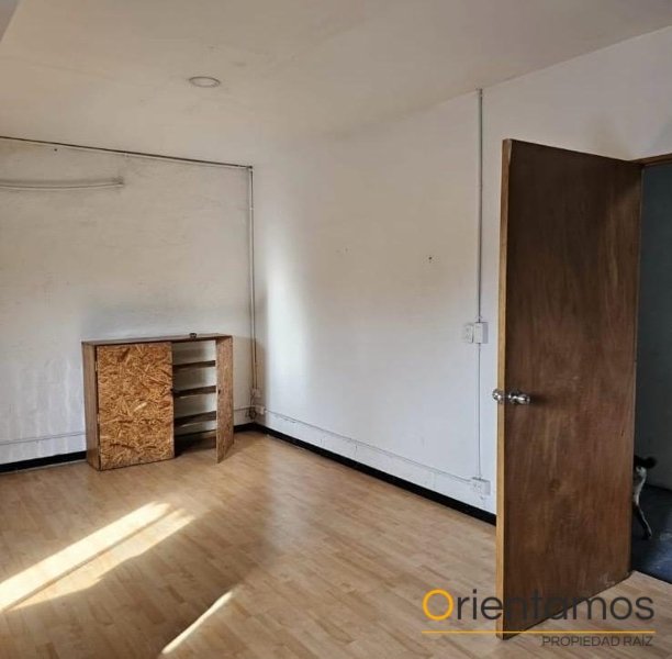 Oficina disponible para el arriendo en Medellín el codigo es 21064 foto numero 8