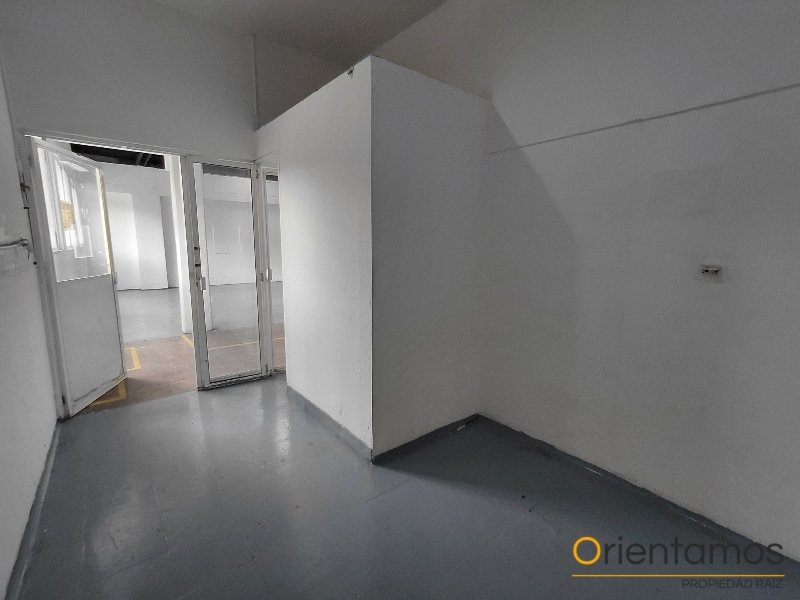 Bodega disponible para el arriendo en Medellín el codigo es 4495 foto numero 17