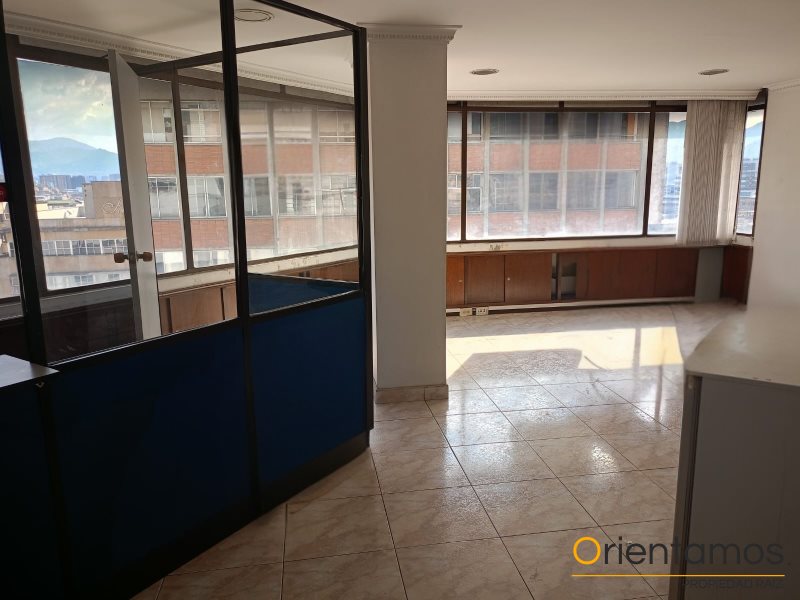 Oficina disponible para venta o arriendo en Medellín el codigo es 19924 foto numero 7