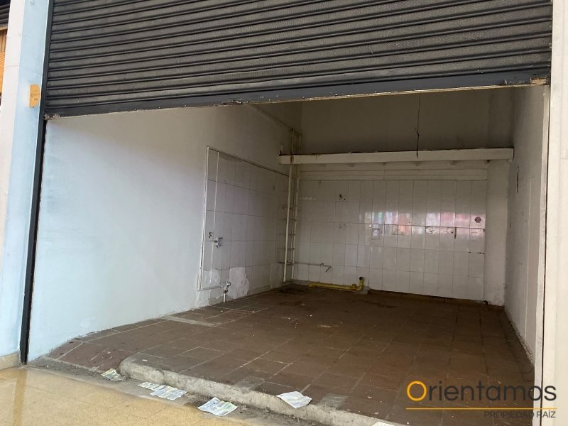Local disponible para el arriendo en Medellín el codigo es 21648 foto numero 3
