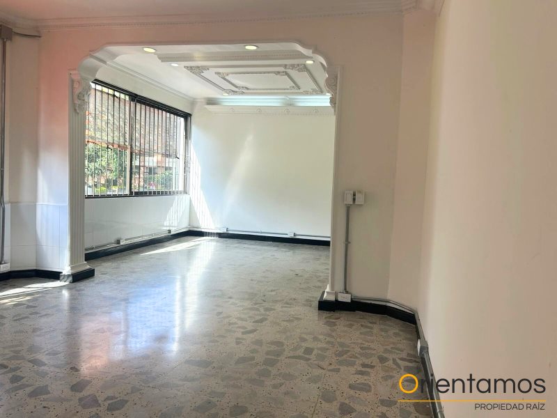 Local disponible para el arriendo en Medellín el codigo es 20971 foto numero 6