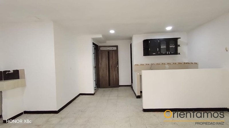 Bodega disponible para el arriendo en Medellín el codigo es 21420 foto numero 3