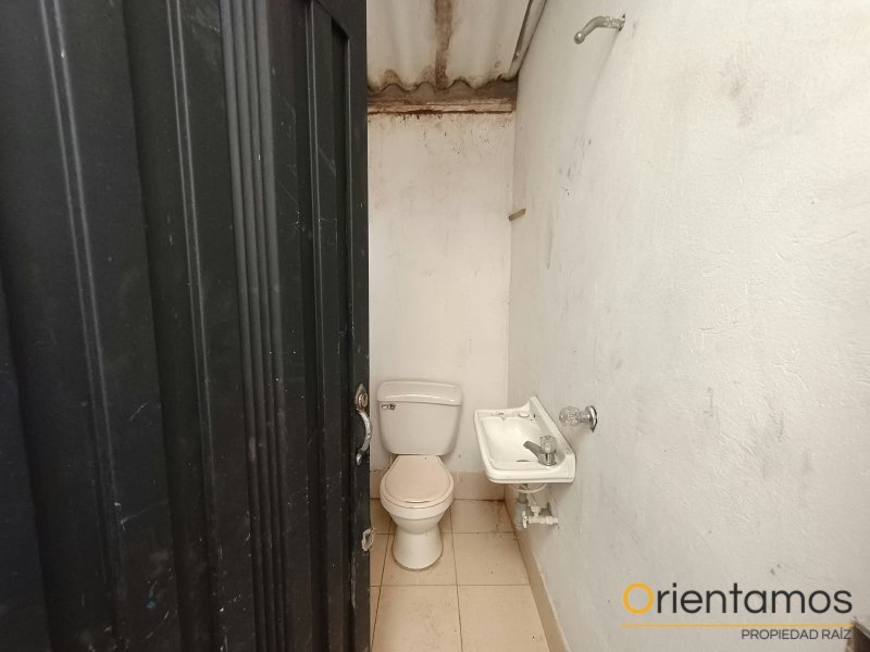 Bodega disponible para el arriendo en Medellín el codigo es 21552 foto numero 7