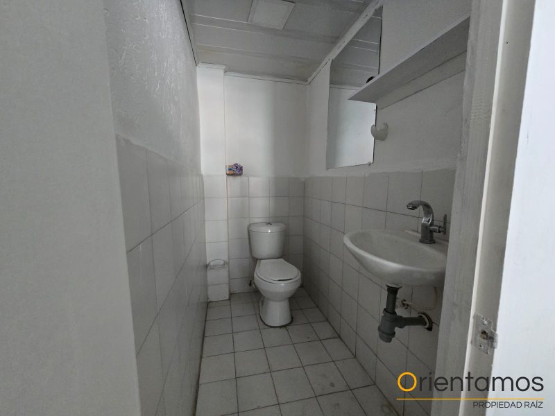 Local disponible para el arriendo en Medellín el codigo es 20973 foto numero 8